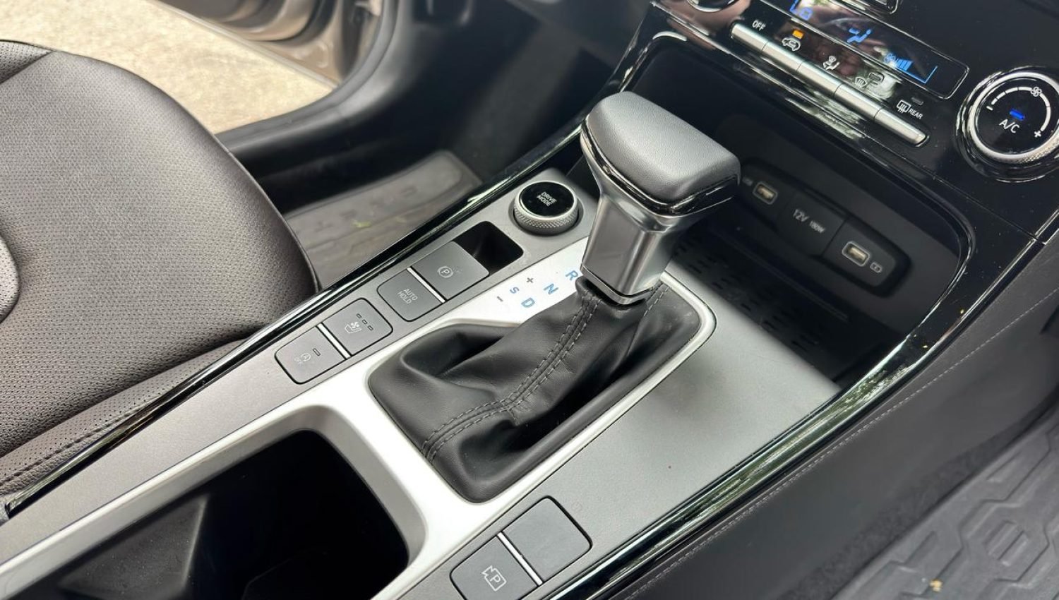 PHOTO-2025-12-01-12-15-45 8