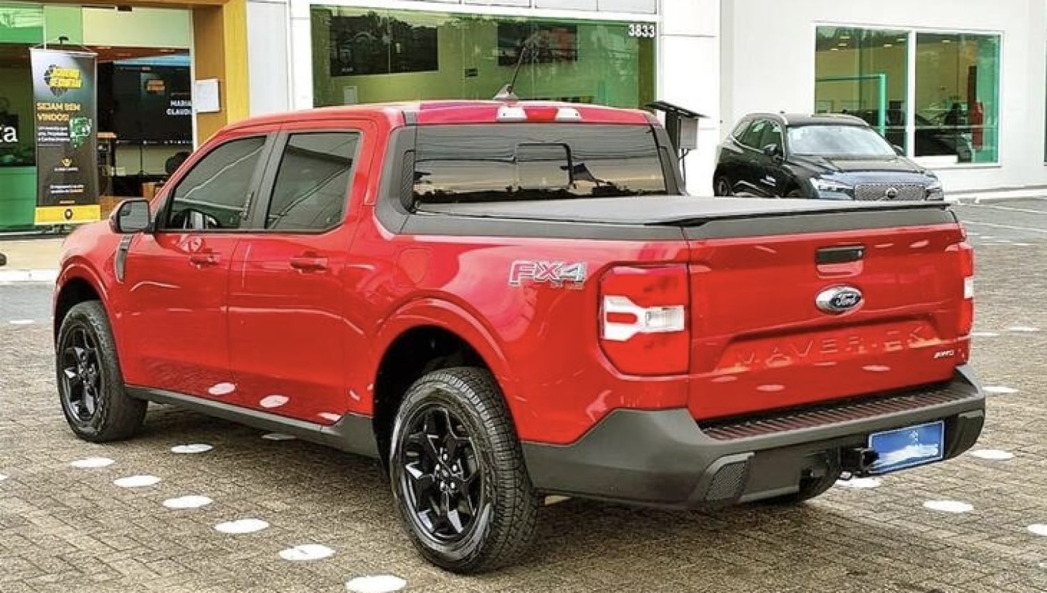 used_model_webp_comprar-maverick-2-0-ecoboost-gasolina-lariat-fx4-automatico-2023-4366_c0d5f5837e.jpeg